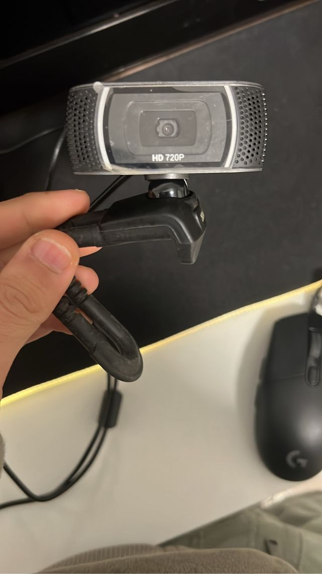 Logitech Cámara HD 720p