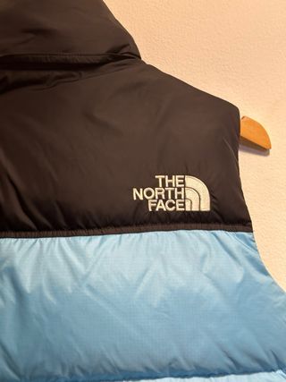 Chaleco The North Face Negro y Azul