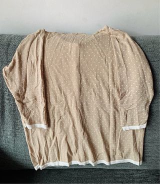 Camiseta Punto Roma beige lunares