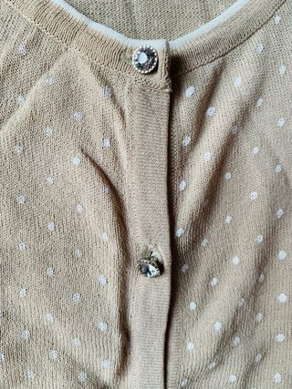 Camiseta Punto Roma beige lunares