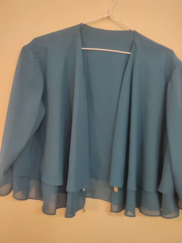 Vestido fiesta azul con volantes