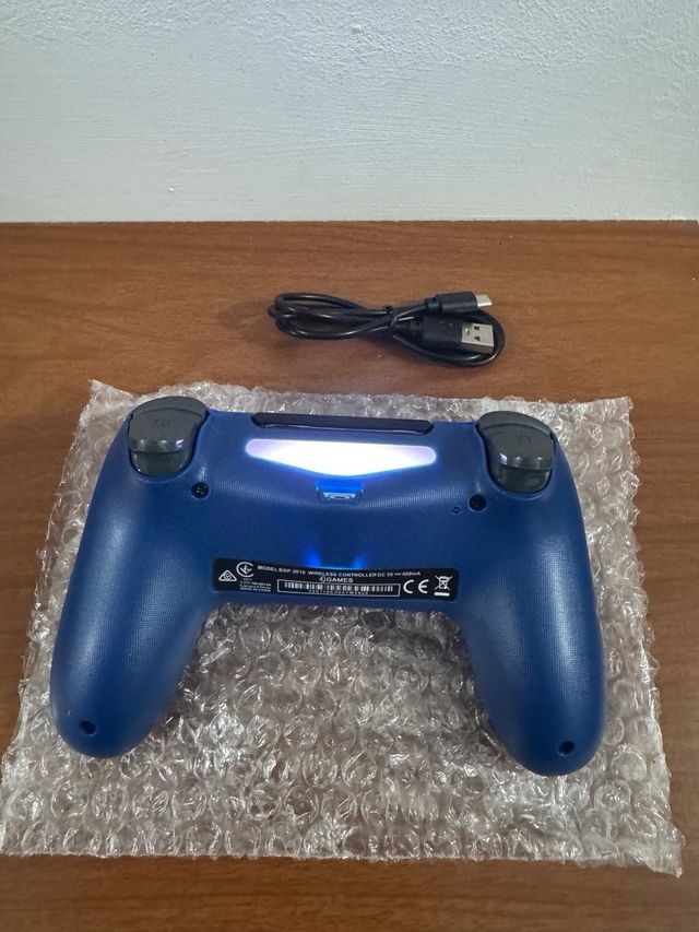 Controlador PS4 Azul + Cabo de Carregamento