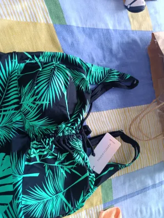 Bañador mujer POWER FLOWER verde y negro