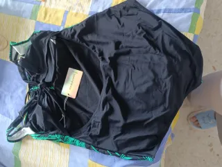 Bañador mujer POWER FLOWER verde y negro