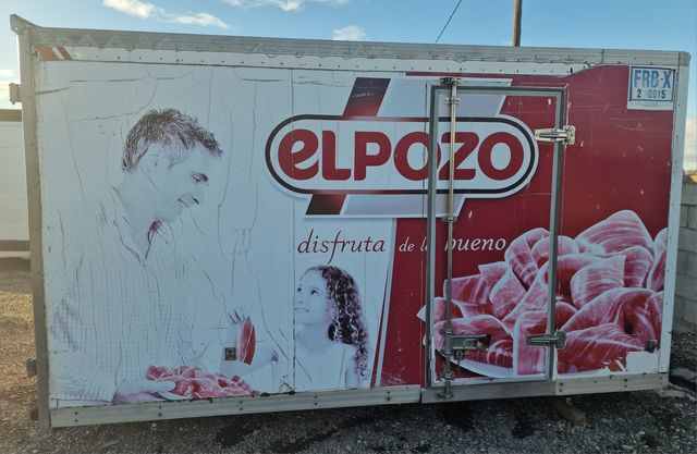 Cajón de camión frigorífico