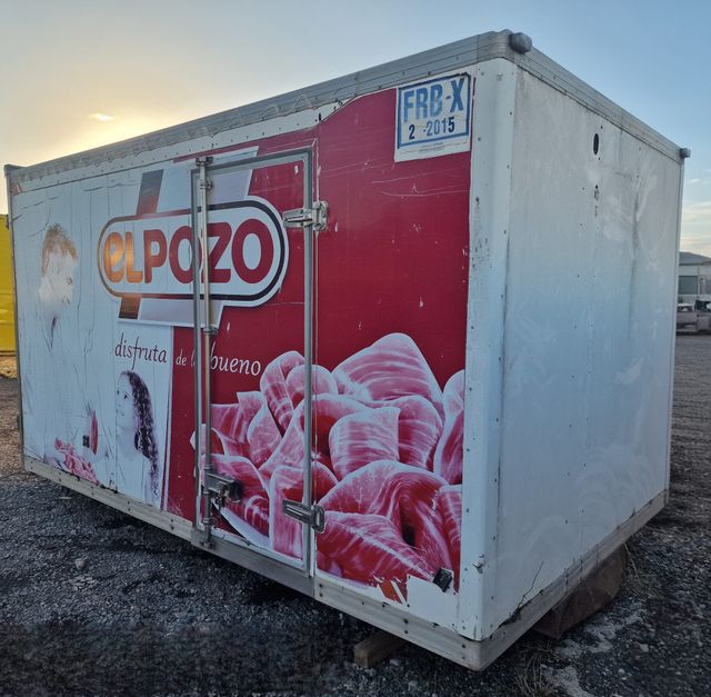 Cajón de camión frigorífico