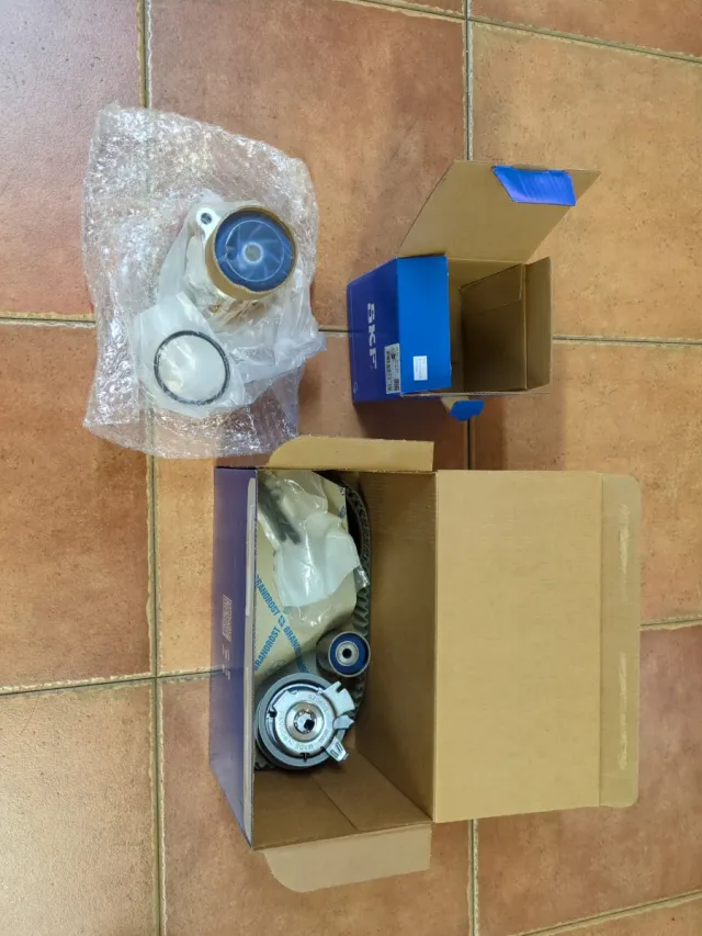 Kit distribución SKF VKMC 01250-1 Audi/Ford/Seat/V