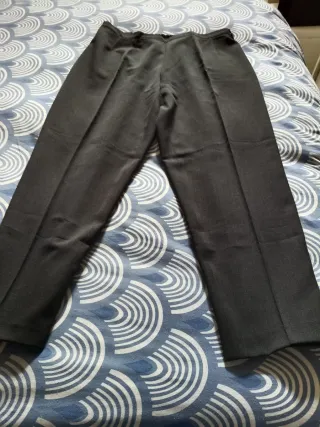 Pantalón de vestir gris