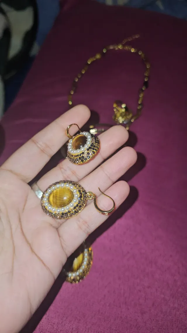 Conjunto ojo de tigre