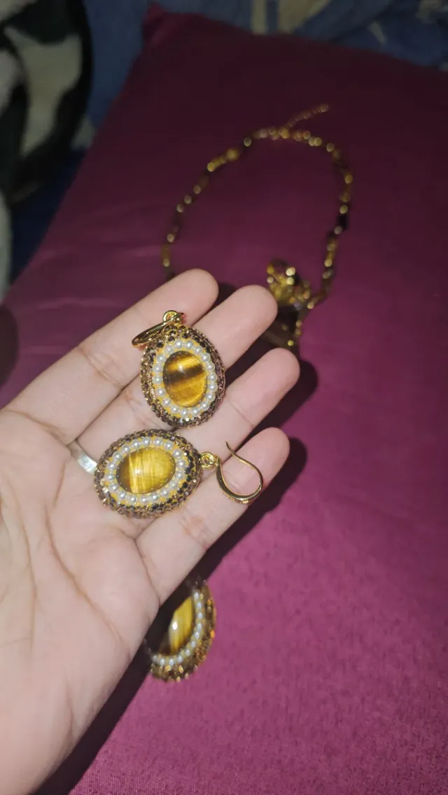 Conjunto ojo de tigre