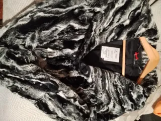 Estola abrigo pelo Sonia Peña Talla 42