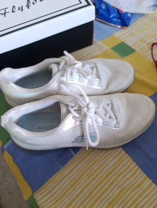 Zapatillas Skechers Blancas Mujer
