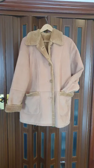 Chaquetón piel vuelta camel