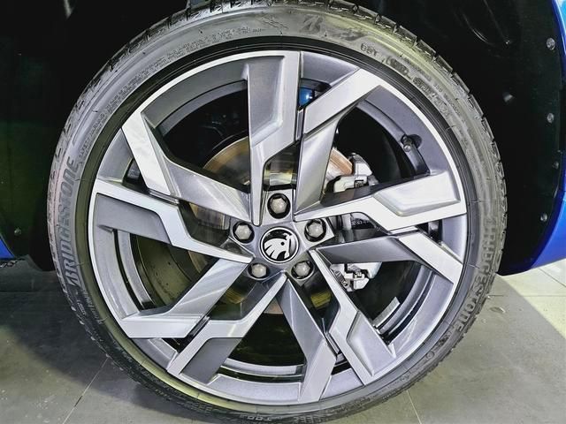 Skoda Karoq 1.5 TSI ACT Sportline DSG 110 kW (150 CV)