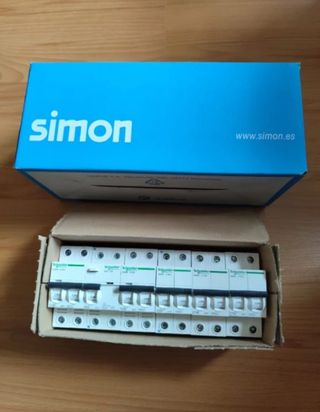 Lote 6 diferencial Interruptores Schneider