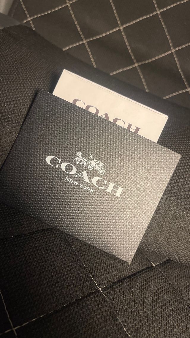 Billetera Coach con tarjetero