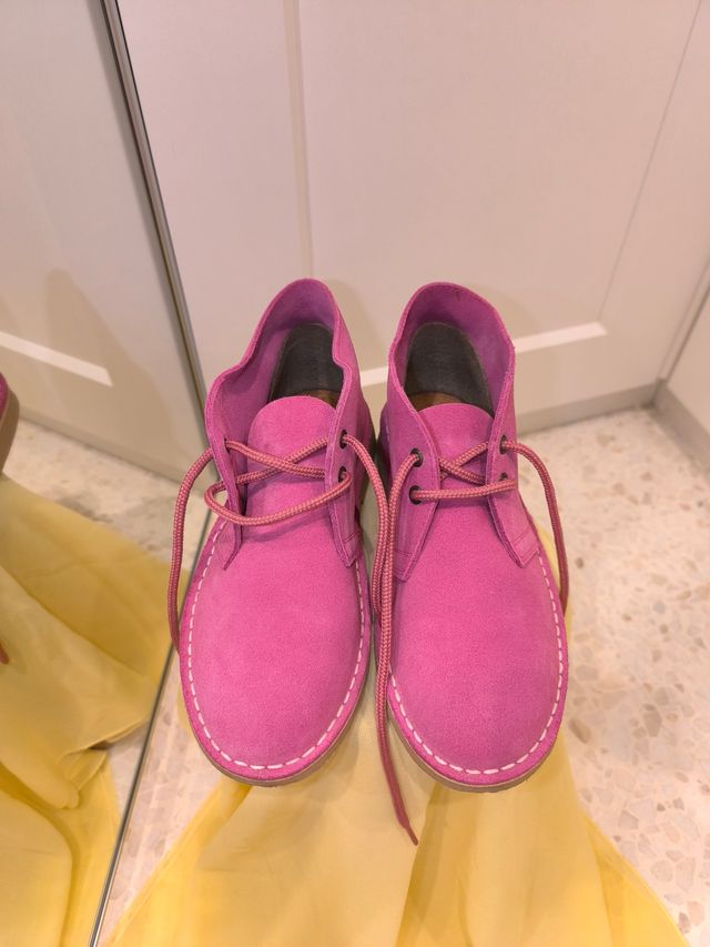 Botines de piel rosa