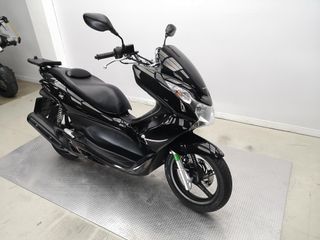 HONDA PCX 125 2012 29583 kms.