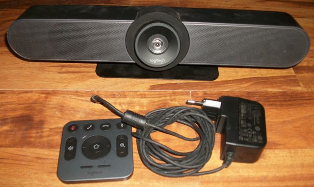 Camara logitech MeetUp. Buen estado.