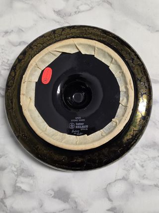 Cenicero Gres Stoneware Negro Dorado