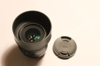 Objetivo Sigma 30mm f1.4 Art  EF +Funda+Tapas