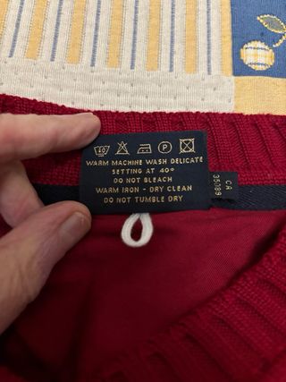 Lote de ropa y calzado de primeras marcas .