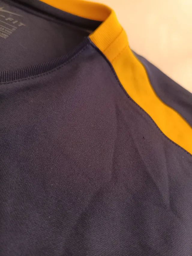 Camiseta Nike Dri-Fit Manga Larga Azul/Amarillo