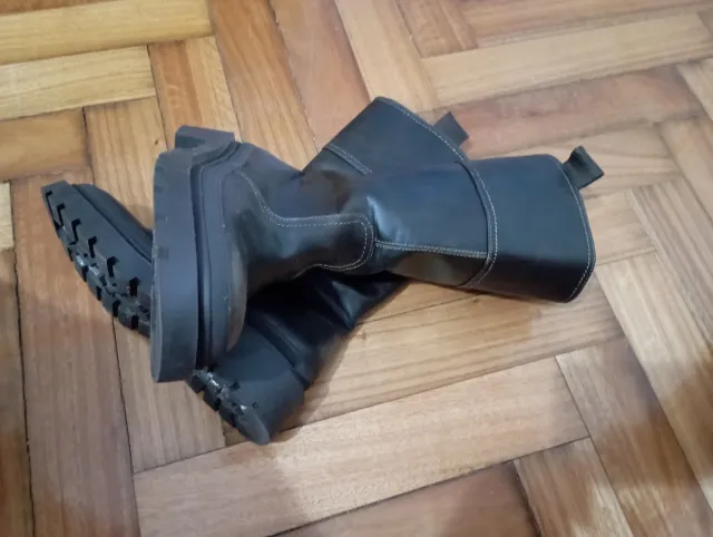 Botas de mujer altas .