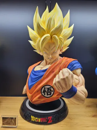 Busto Goku KD Original