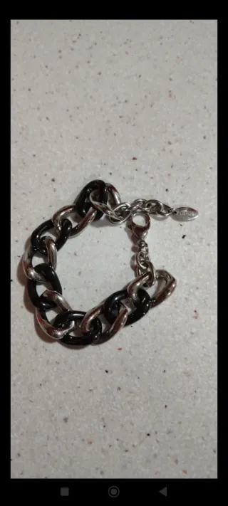 Pulsera Lotus eslabones negros y plateados