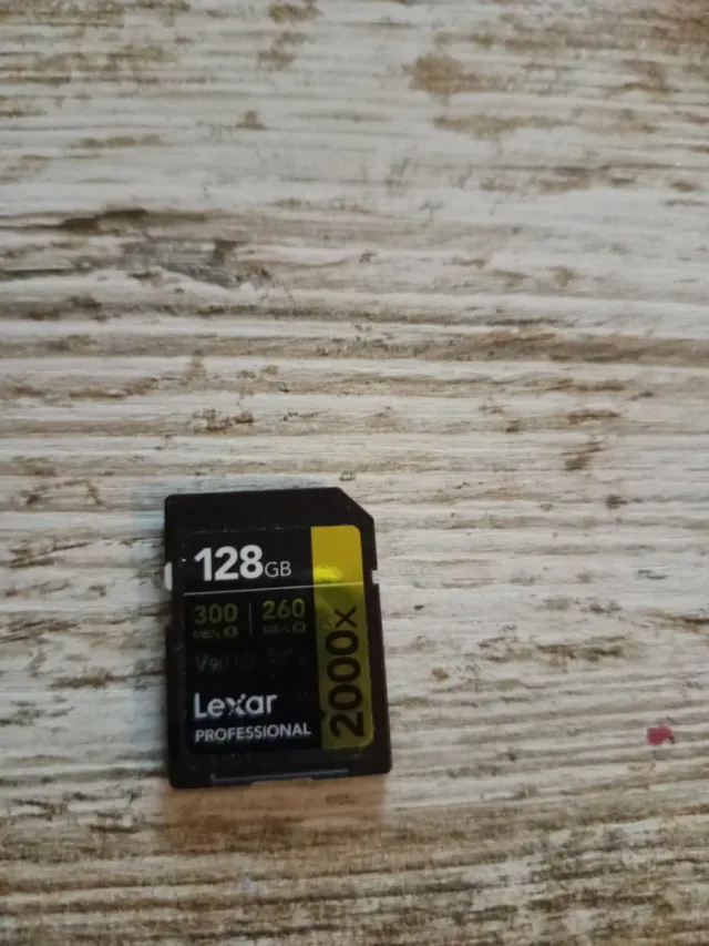 Tarjeta Lexar 128GB 2000x Profesional
