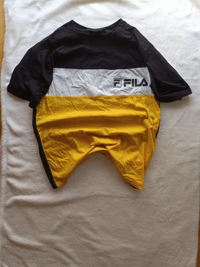 Fila Color Block T-Shirt – Black, White & Yellow