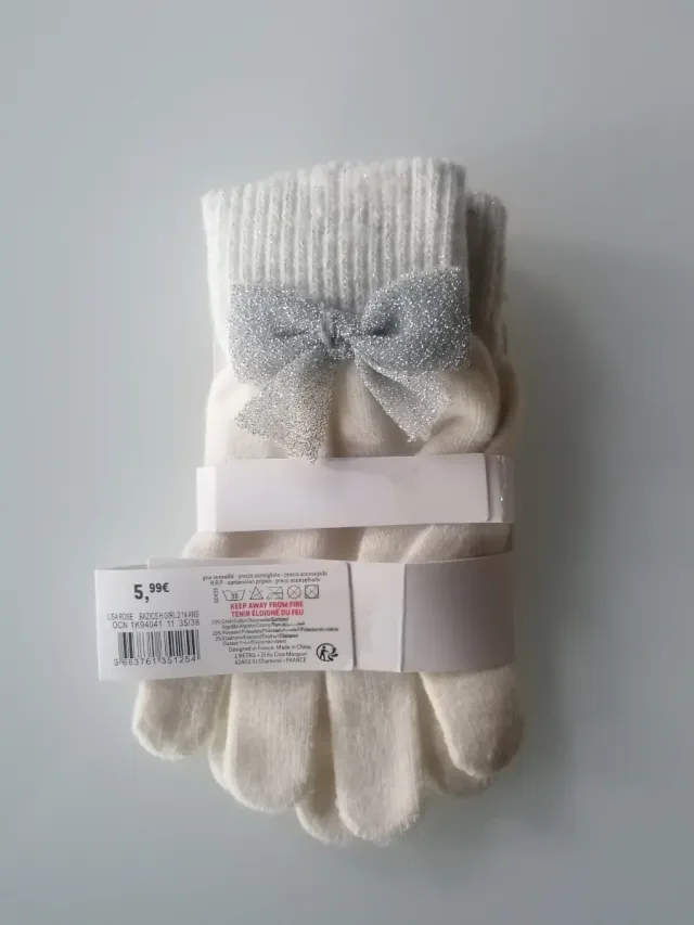 Guanti bambina panna fiocco argento. Gloves.