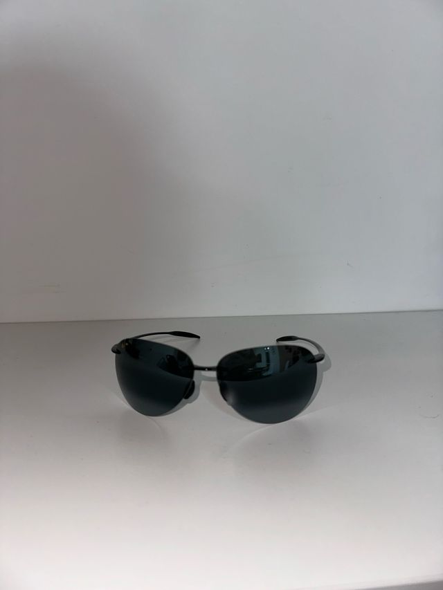 lentes de sol  polarizados.