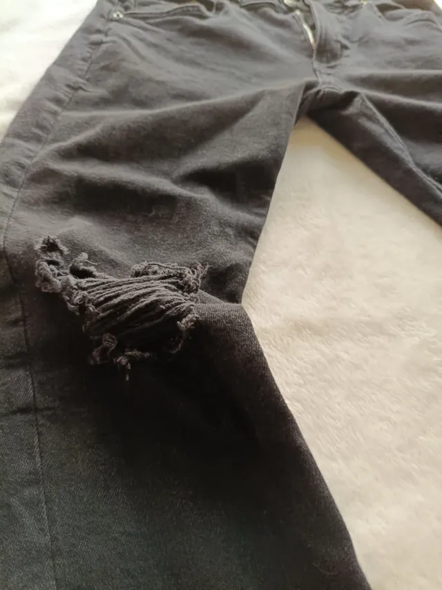 Black Slim Fit Distressed Jeans - Bershka Men