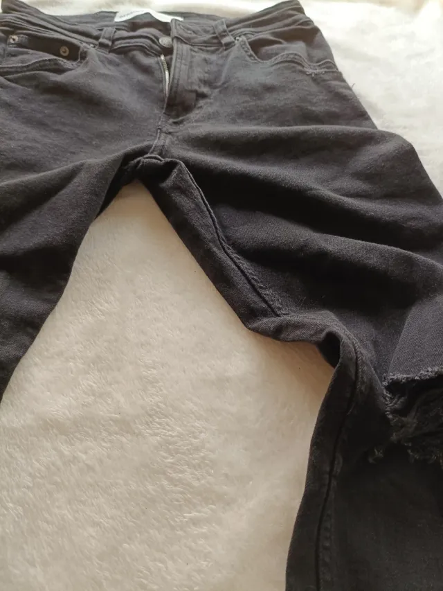 Black Slim Fit Distressed Jeans - Bershka Men