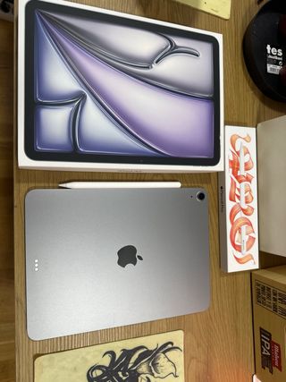 iPad Air 11 128GB + Lápiz Pro + Funda