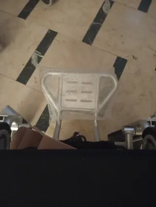 Silla de ruedas eléctrica nueva