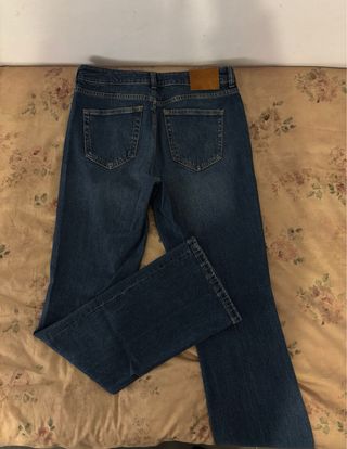 Pantalón vaquero campana Zara azul