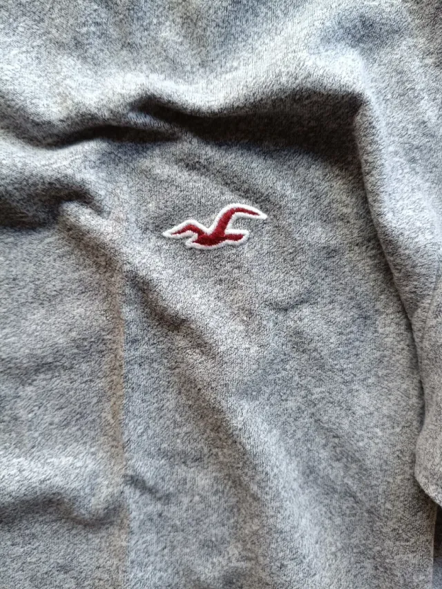 Hollister Men's Grey T-shirt - Talla XS - Classic