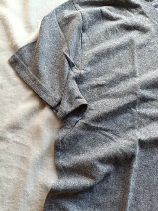 Hollister Men's Grey T-shirt - Talla XS - Classic