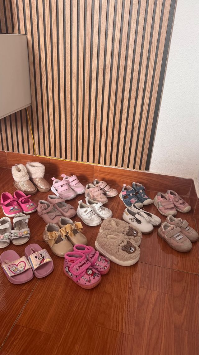 Lote calzado infantil niña