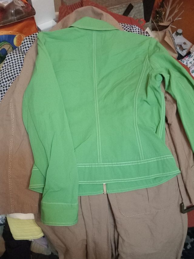 75- Chaqueta T40 - Burberry, verde