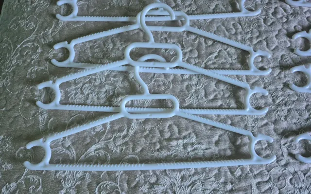 Lote 10 Perchas Plástico Blancas