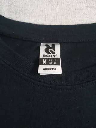 Camiseta manga corta, negra marca "Roly" talla "M"