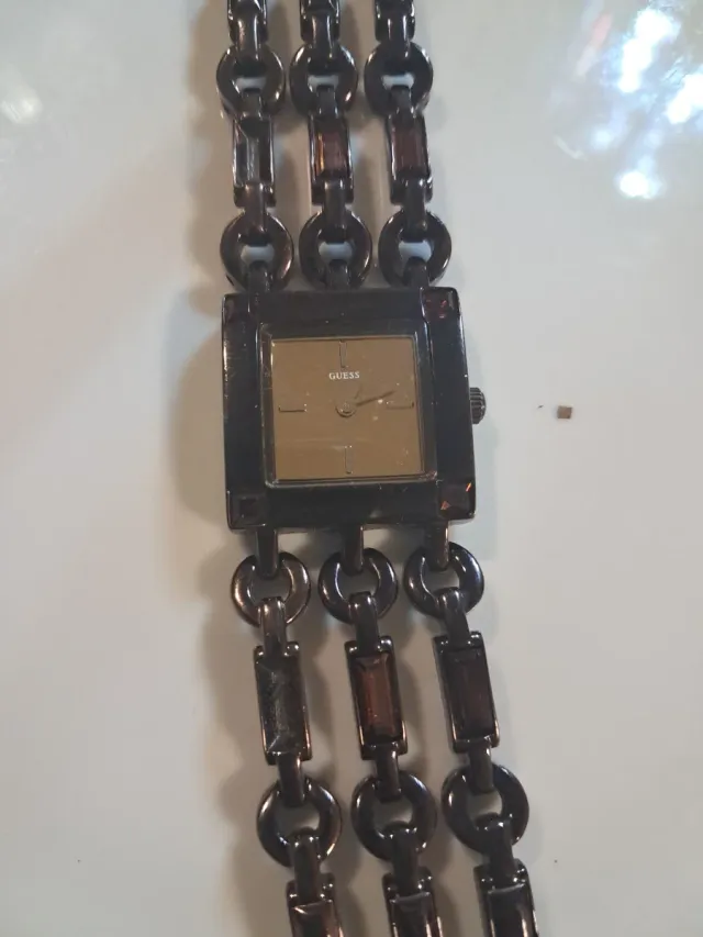 Reloj Guess Mujer Marrón y Dorado