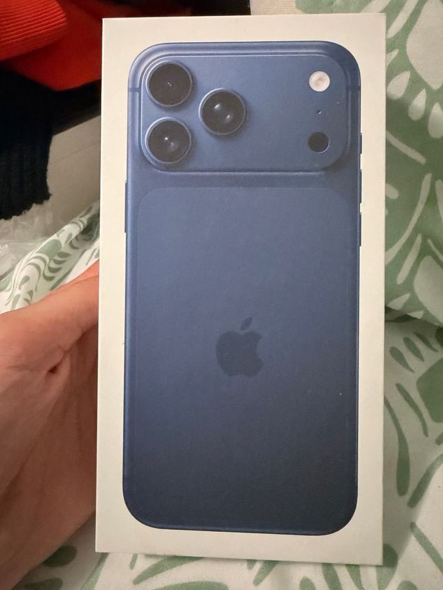 iPhone 17 Pro Max 1TB Azul