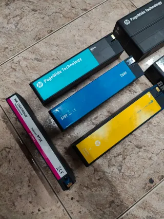 Lote 8 Tintas HP 976YC