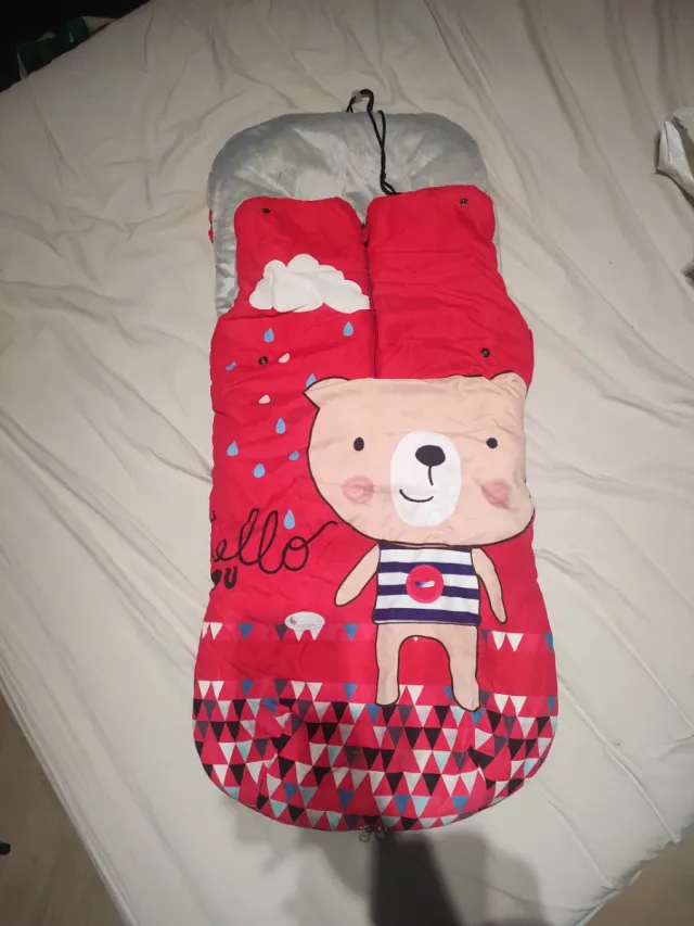 Saco de carro universal con diseño oso rojo