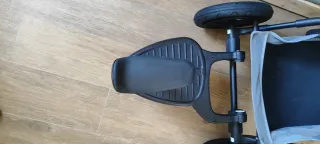 Patinete Bugaboo Confort+ y ADAPTADOR CAMALEÓN